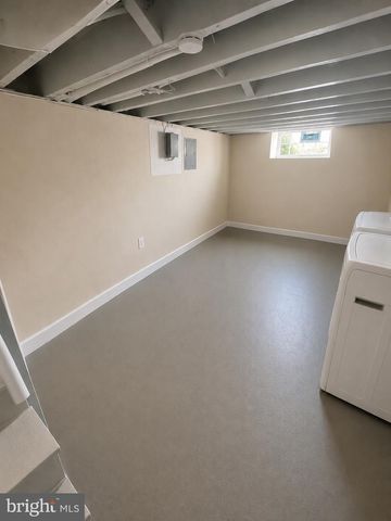 4684 HAWTHORNE ST, Philadelphia, PA 19124