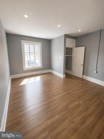 4684 HAWTHORNE ST, Philadelphia, PA 19124