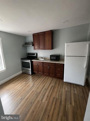 4684 HAWTHORNE ST, Philadelphia, PA 19124