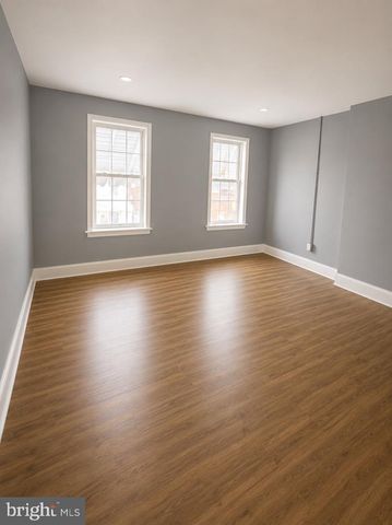 4684 HAWTHORNE ST, Philadelphia, PA 19124