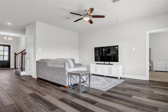 9702 Migrant Hawker Court, Conroe, TX 77385