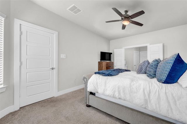 9702 Migrant Hawker Court, Conroe, TX 77385