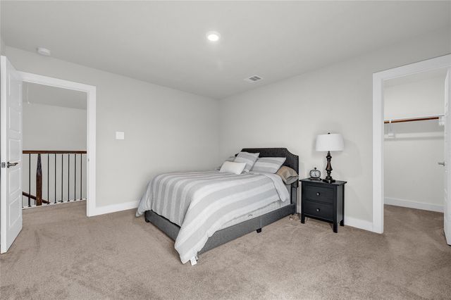 9702 Migrant Hawker Court, Conroe, TX 77385