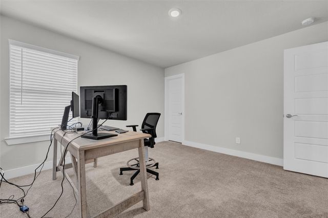 9702 Migrant Hawker Court, Conroe, TX 77385
