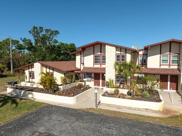 93 BOUNDARY BOULEVARD 303, Rotonda West, FL 33947