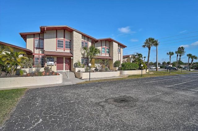 93 BOUNDARY BOULEVARD 303, Rotonda West, FL 33947