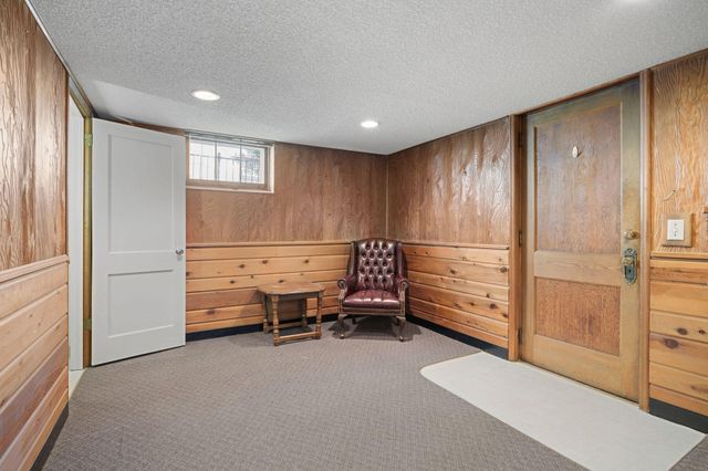 2231 Mckinley Street NE, Minneapolis, MN 55418