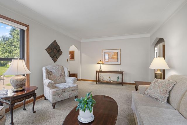 2231 Mckinley Street NE, Minneapolis, MN 55418