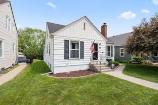 2231 Mckinley Street NE, Minneapolis, MN 55418