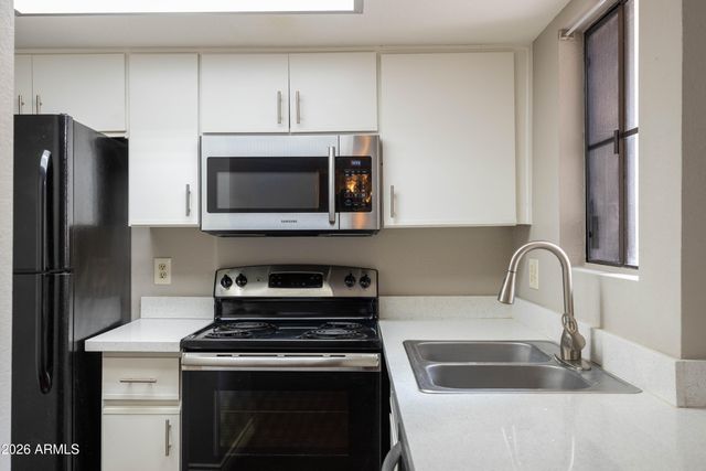 2855 S EXTENSION Road S 237, Mesa, AZ 85210