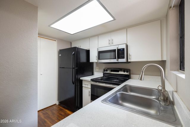 2855 S EXTENSION Road S 237, Mesa, AZ 85210