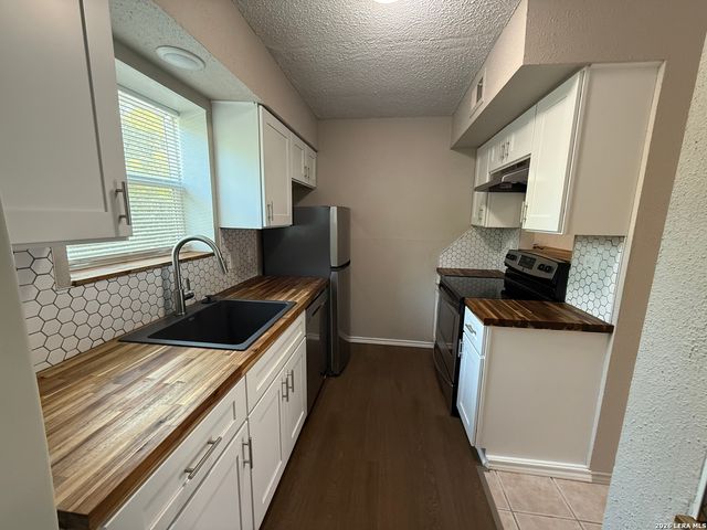 3243 Nacogdoches Rd Apt 1206, San Antonio, TX 78217