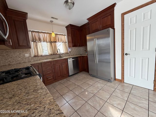 759 Tall Oaks Drive, Brick, NJ 08724