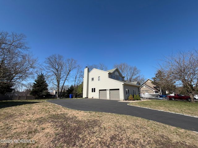 759 Tall Oaks Drive, Brick, NJ 08724