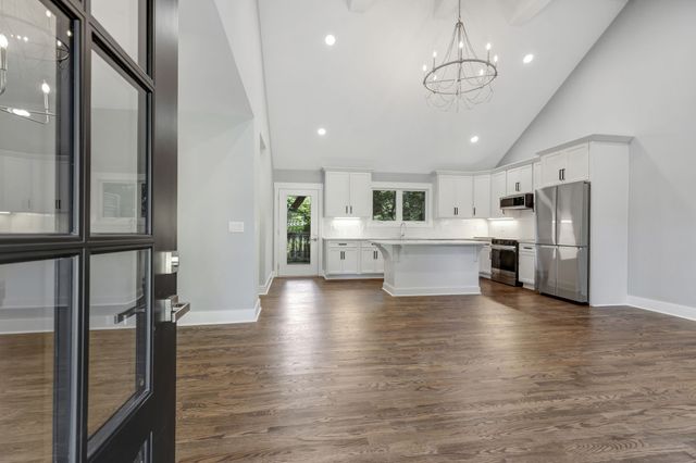 160 Wheeler Ave, Nashville, TN 37211