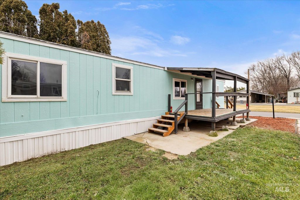 1410 W Flamingo Ave Trlr 7 7, Nampa, ID 83651 photo 5