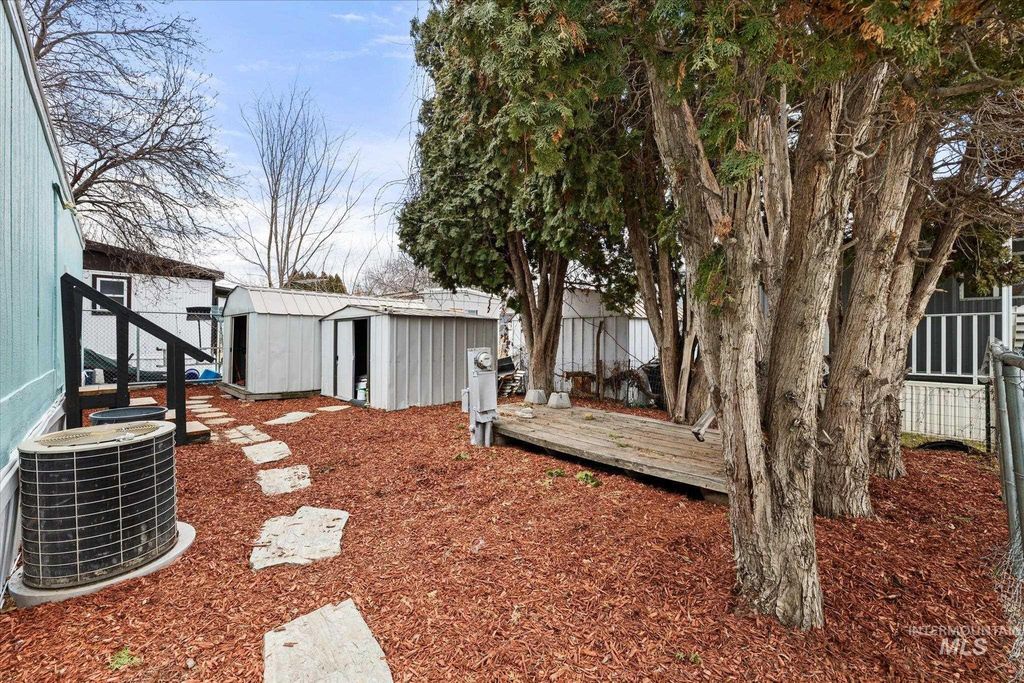 1410 W Flamingo Ave Trlr 7 7, Nampa, ID 83651 photo 7