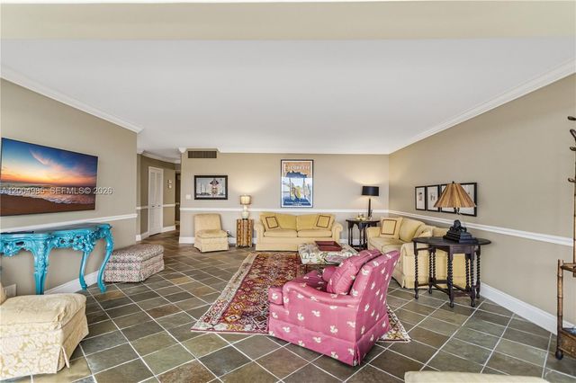 3101 NE 47th Ct 403, Fort Lauderdale, FL 33308
