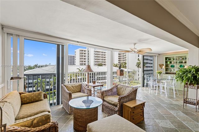 3101 NE 47th Ct 403, Fort Lauderdale, FL 33308