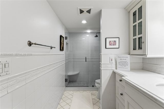 3101 NE 47th Ct 403, Fort Lauderdale, FL 33308