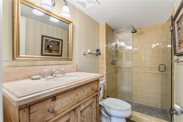 3101 NE 47th Ct 403, Fort Lauderdale, FL 33308