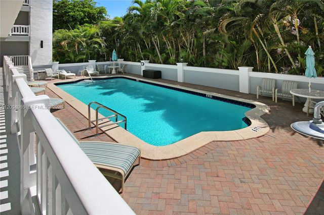 3101 NE 47th Ct 403, Fort Lauderdale, FL 33308
