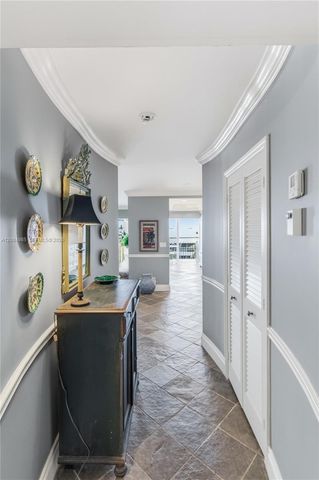 3101 NE 47th Ct 403, Fort Lauderdale, FL 33308