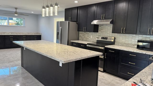 6843 E Loma Land Drive, Scottsdale, AZ 85257