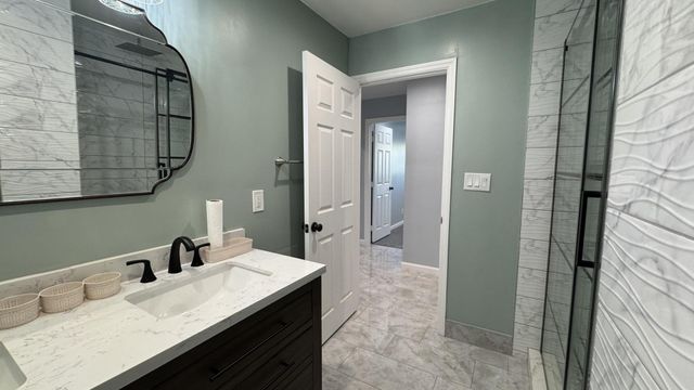 6843 E Loma Land Drive, Scottsdale, AZ 85257