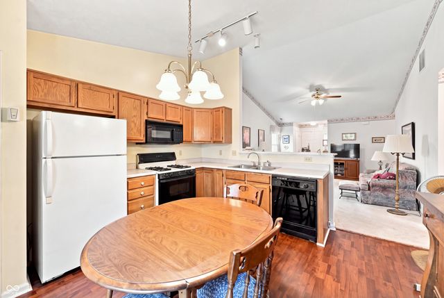 40 Ashwood Circle, Brownsburg, IN 46112