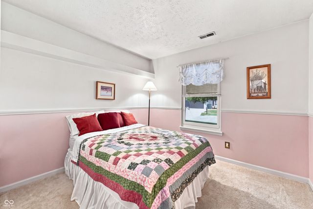 40 Ashwood Circle, Brownsburg, IN 46112