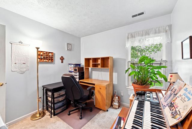 40 Ashwood Circle, Brownsburg, IN 46112