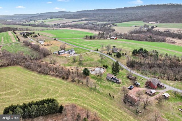 291 DIMPSEY RD, Halifax, PA 17032