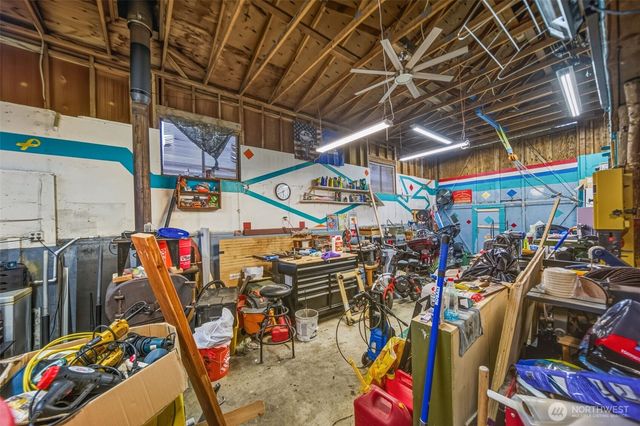 310 Mount Pleasant Road, Kelso, WA 98626