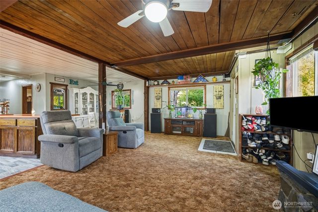 310 Mount Pleasant Road, Kelso, WA 98626