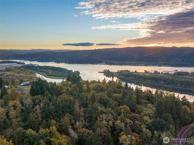 310 Mount Pleasant Road, Kelso, WA 98626