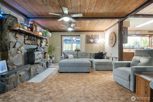 310 Mount Pleasant Road, Kelso, WA 98626