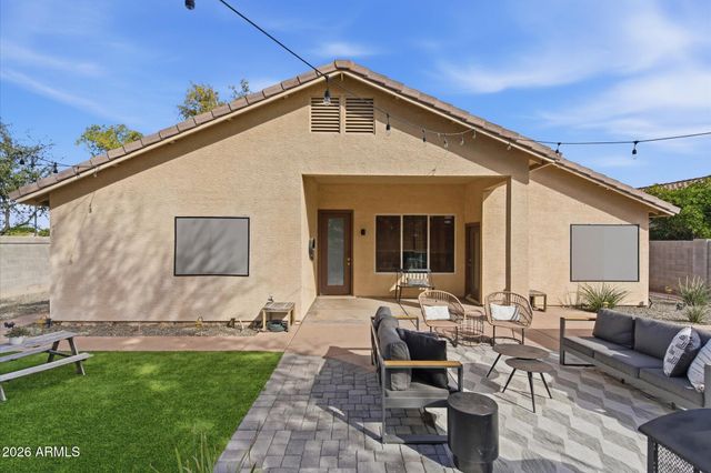 5633 E GROVE Circle, Mesa, AZ 85206