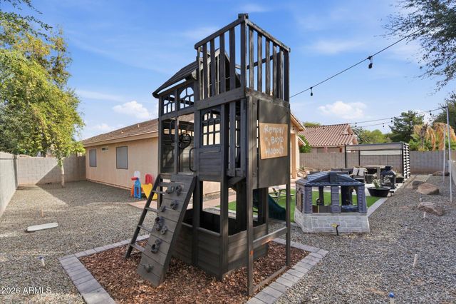 5633 E GROVE Circle, Mesa, AZ 85206