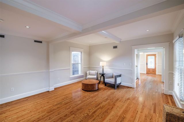 122 N HYER AVENUE, Orlando, FL 32801