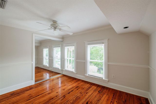 122 N HYER AVENUE, Orlando, FL 32801