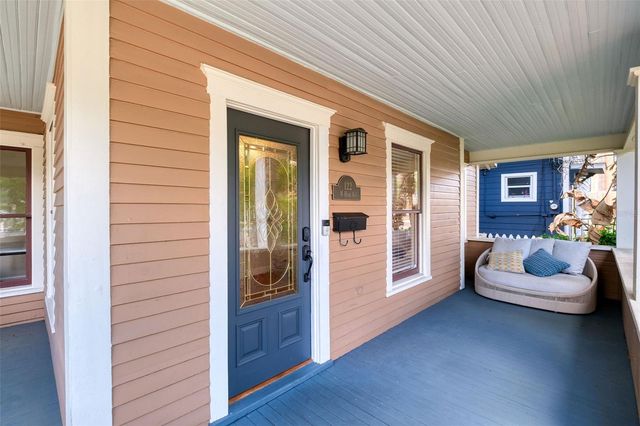 122 N HYER AVENUE, Orlando, FL 32801