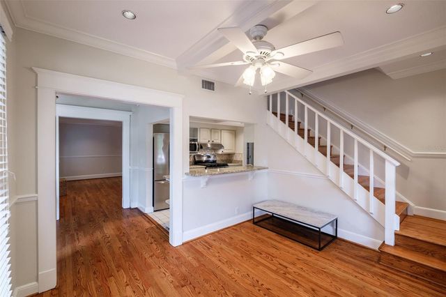 122 N HYER AVENUE, Orlando, FL 32801