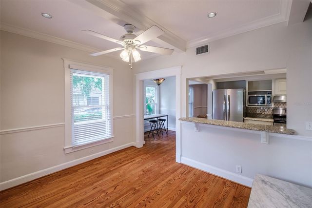 122 N HYER AVENUE, Orlando, FL 32801