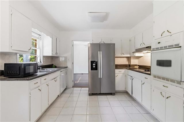 4348 Executive Drive, Stone Mountain, GA 30083