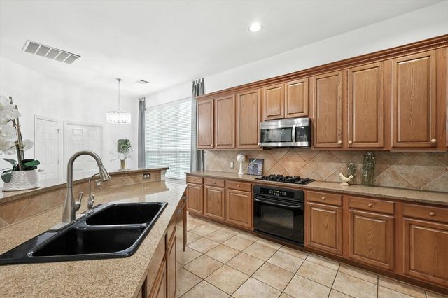 15773 Waterview Drive, Frisco, TX 75035