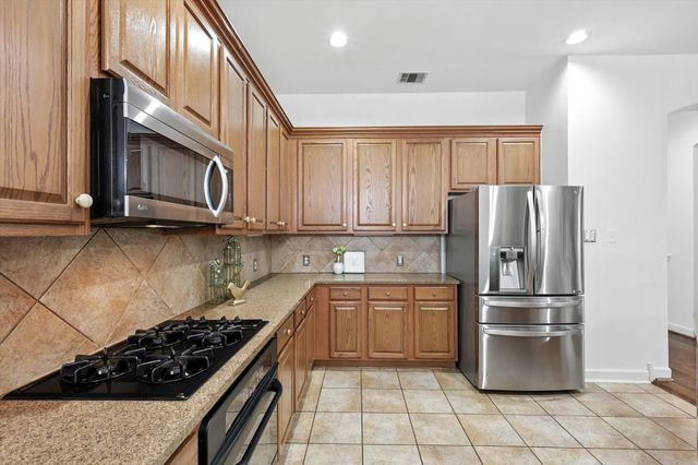 15773 Waterview Drive, Frisco, TX 75035