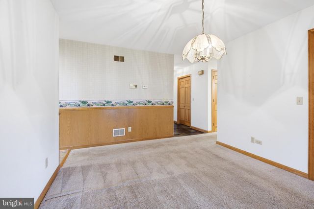 1164 LONG LN, Mount Joy, PA 17552