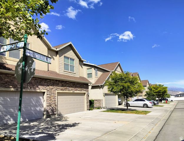 4818 W VICTORINE ST, Riverton, UT 84096