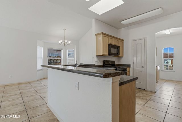 10794 AARON Street, El Paso, TX 79924